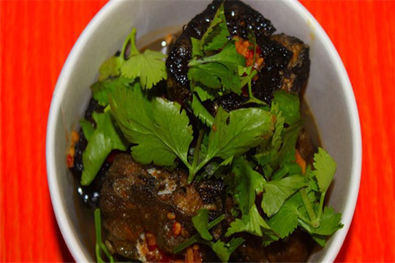 杨诚臭豆腐