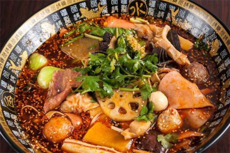 品辣忆年麻辣烫