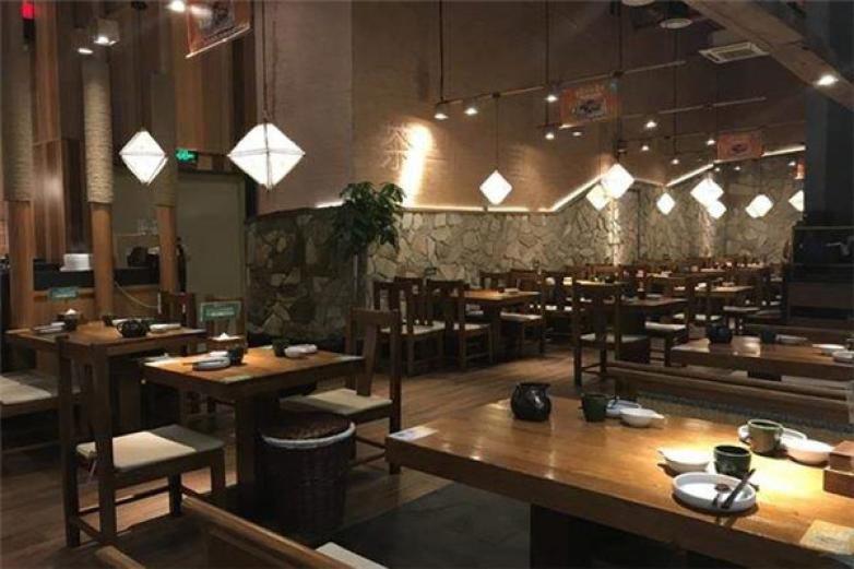 九摇汁香煲快餐