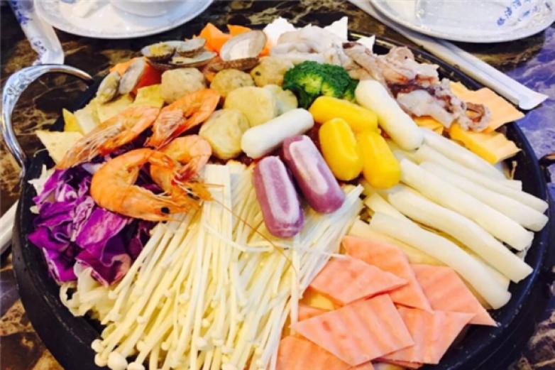 Kiumi年糕火锅