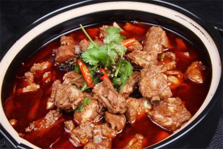 黄鼠狼鸡公煲
