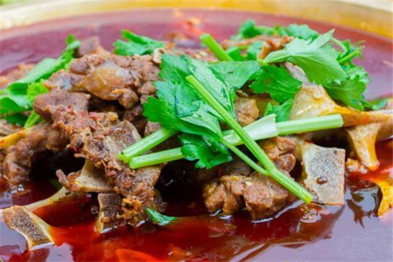 巴骨牛肉火锅