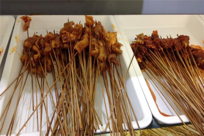 蓉一锅豆花麻辣烫