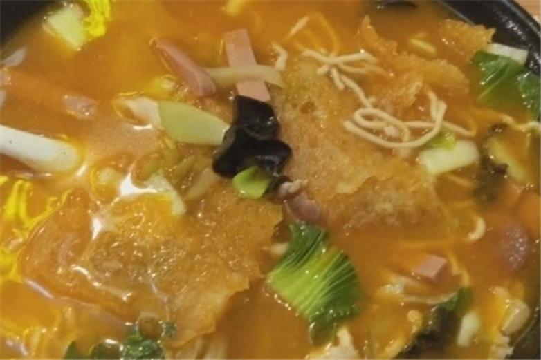 鼎沸九鲜面