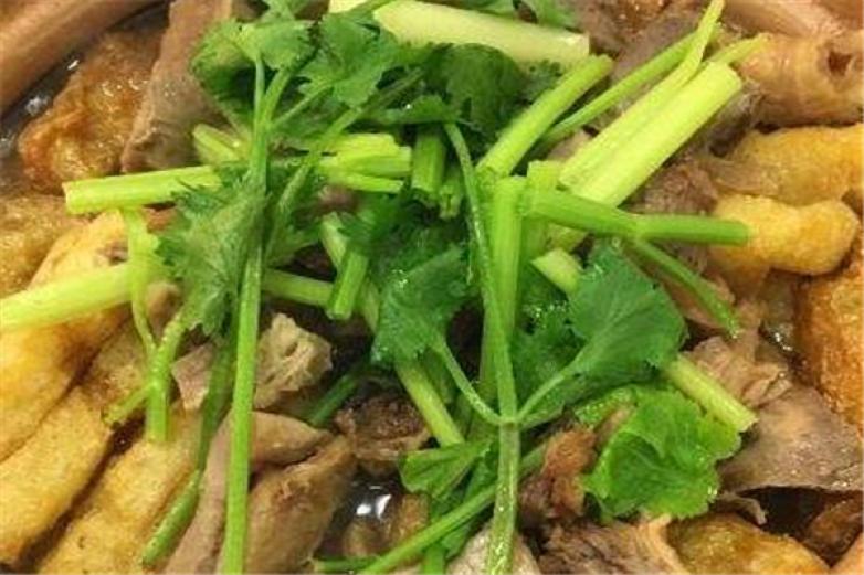 巷仔记牛腩煲