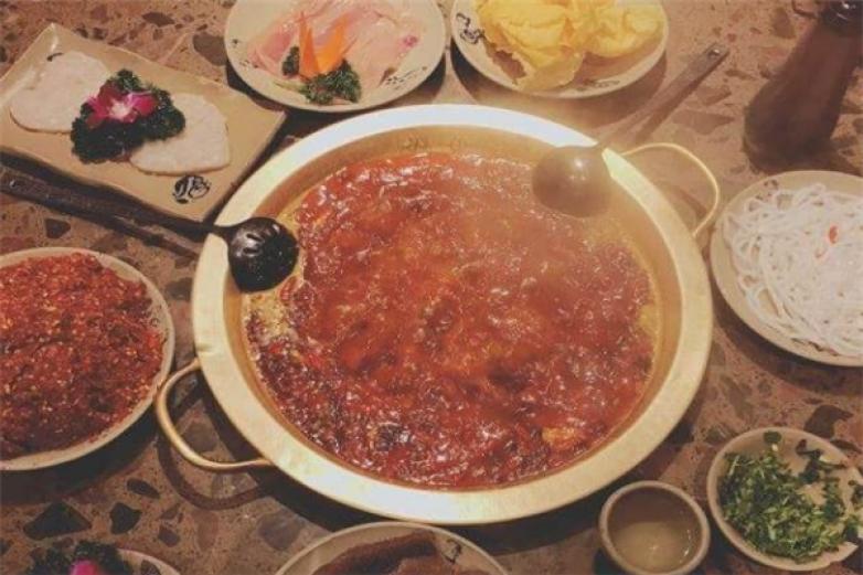 琦龙豆捞火锅