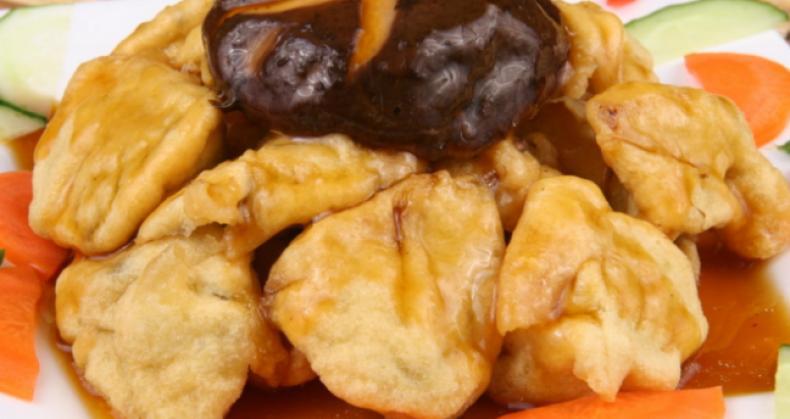 齐鲁居黄焖鸡米饭