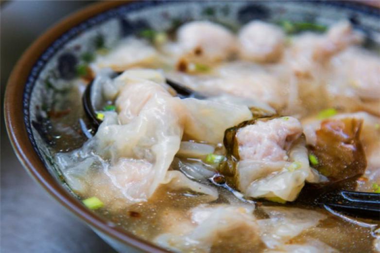 朵朵吉祥馄饨
