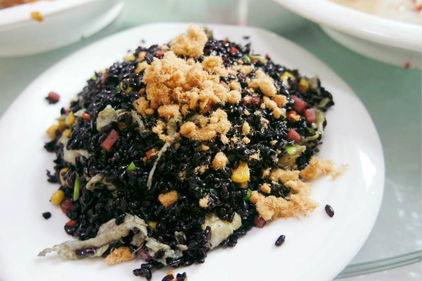 黑金蛋炒饭