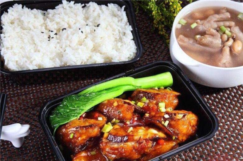 辣厢板烧厨房