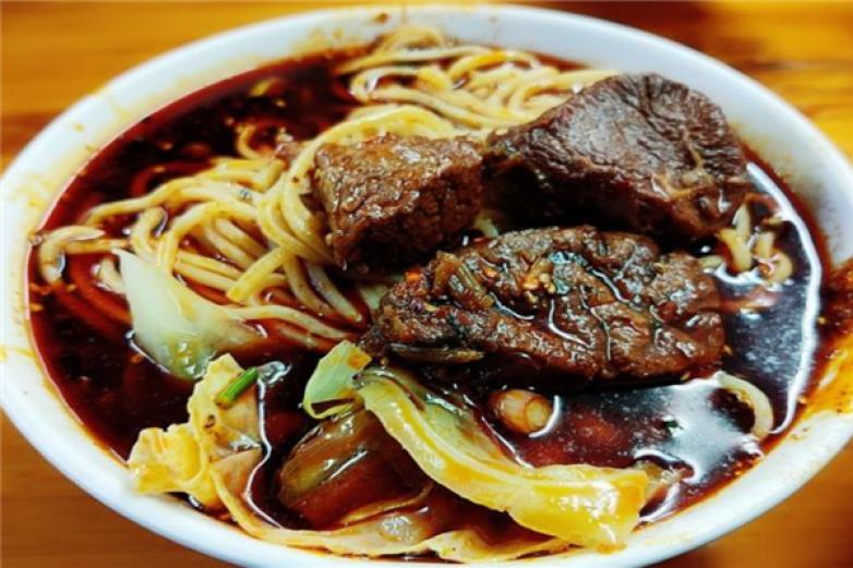 蒋六十八梯眼镜面