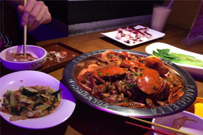 小胖哥肉蟹煲