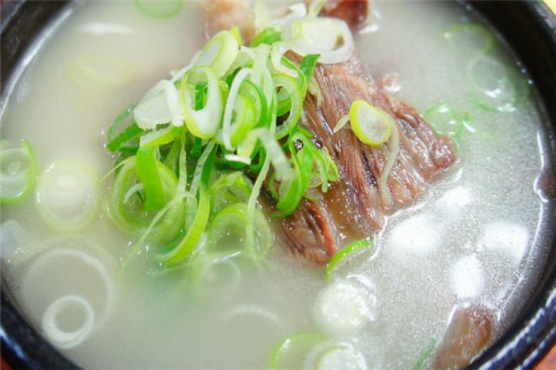 小陶牛肉汤