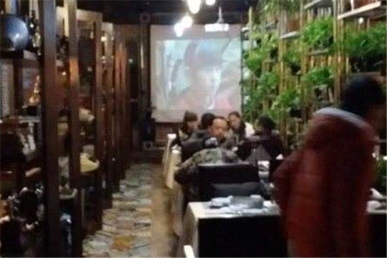 花样豆蔻电影主题餐厅