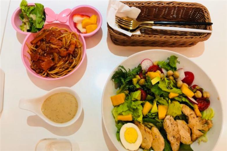 罐子里的约会沙拉轻食