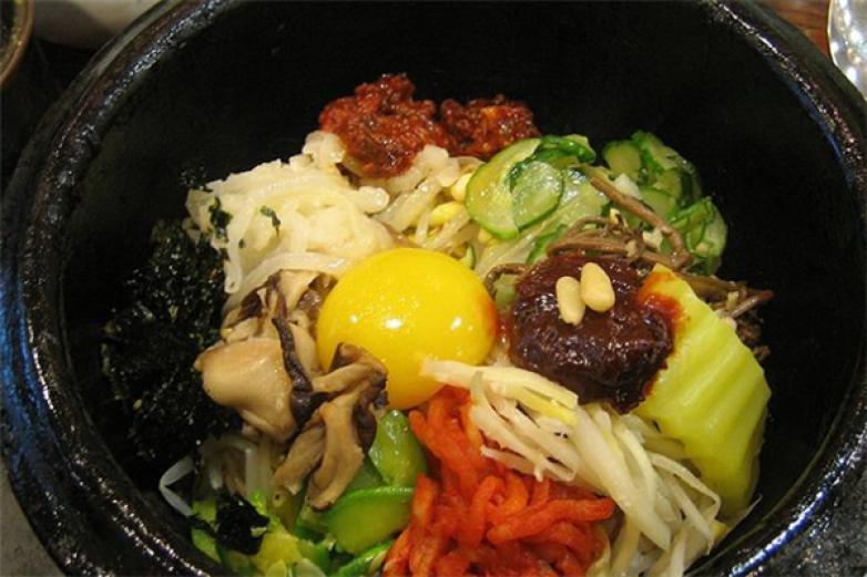 嘻多多石锅拌饭