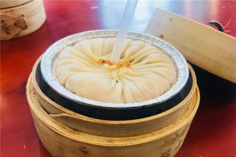 鹭小包海鲜小笼包