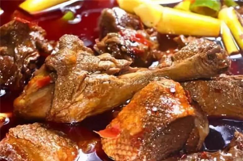 台生老土鸭火锅
