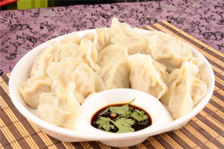 一口饺子