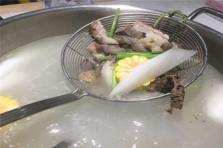 九牛城养生牛肉火锅