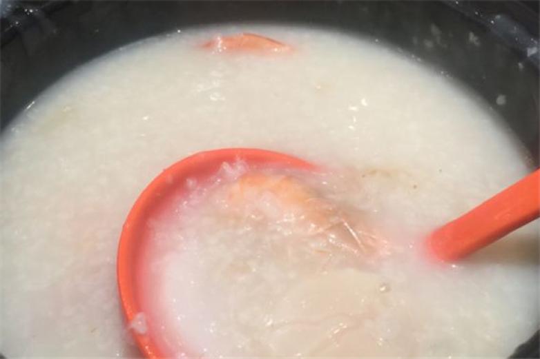靠得住鱼汤靓粥