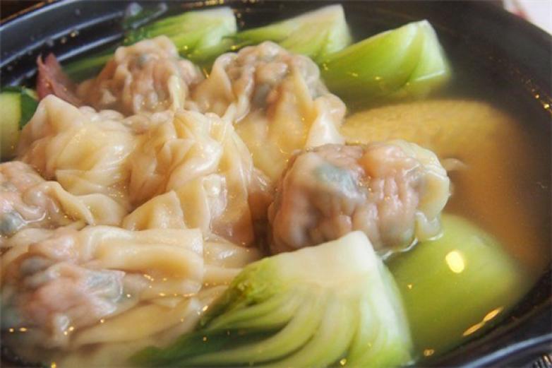 念师傅砂锅馄饨