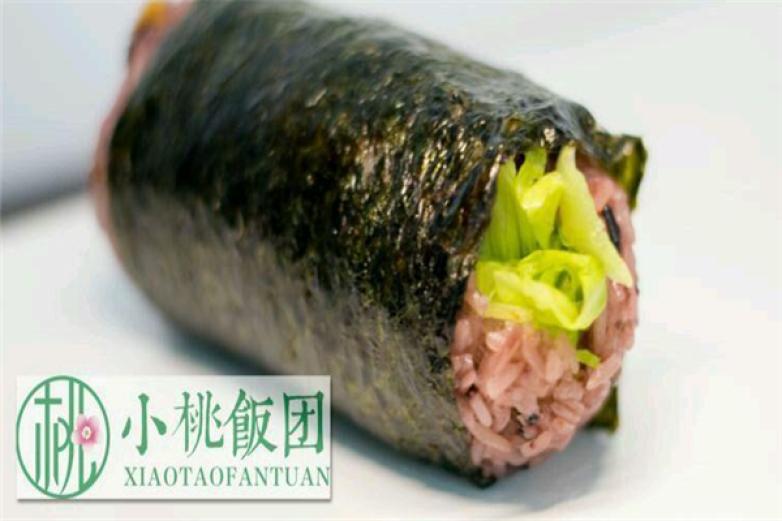 小桃饭团