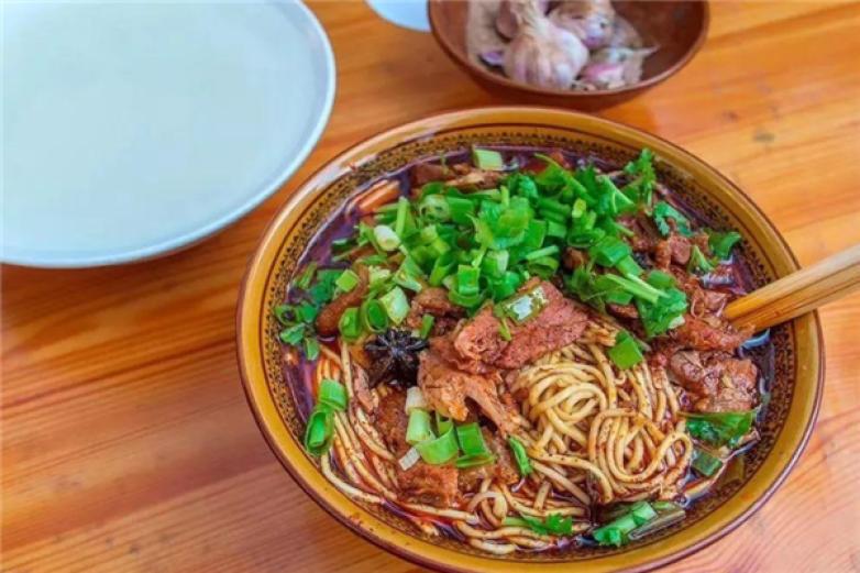 战国牛肉面