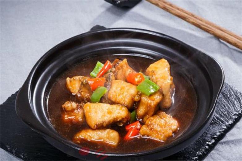 福源斋黄焖鸡米饭