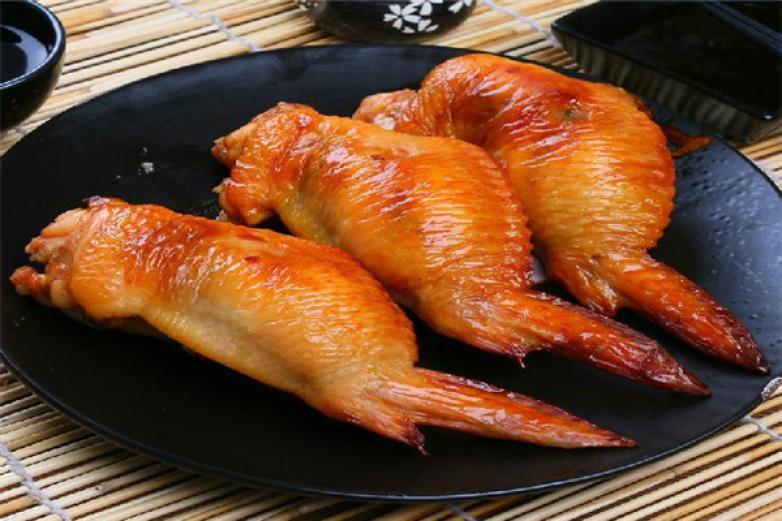 翅里翅外鸡翅包饭