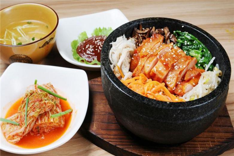 善石石锅拌饭