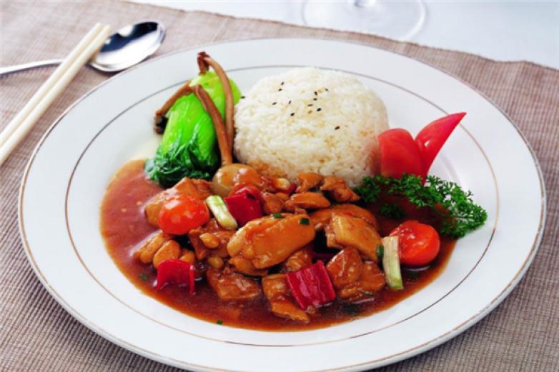 大三元卤肉饭