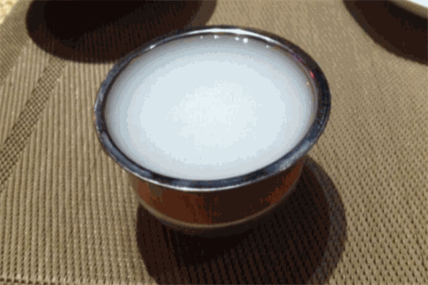 蒙原奶酒加盟
