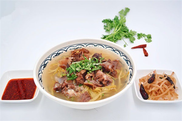 张署龙牛肉粉丝汤加盟