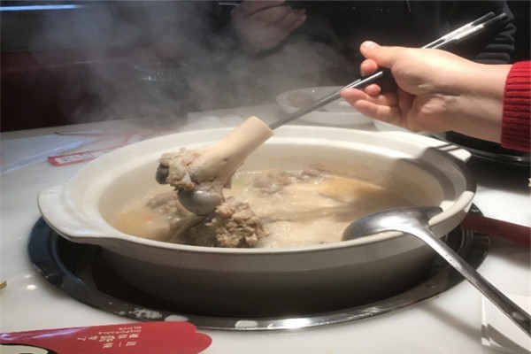 有骨气健康好骨汤加盟