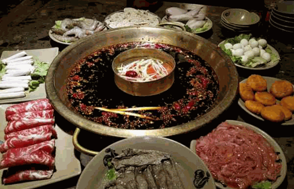 重庆大坝子老火锅