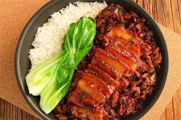 稻禾香煲仔饭加盟