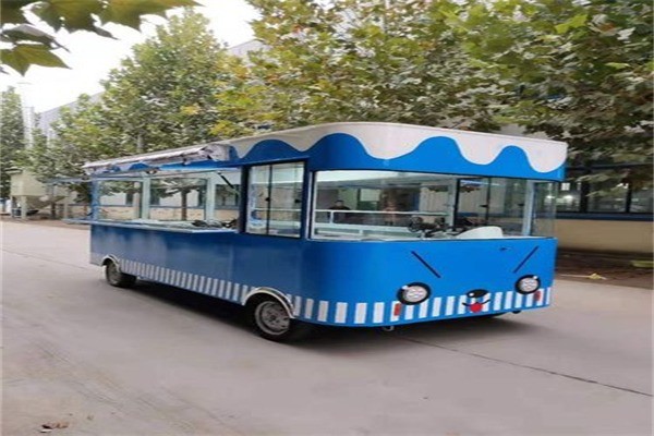 流动小吃车
