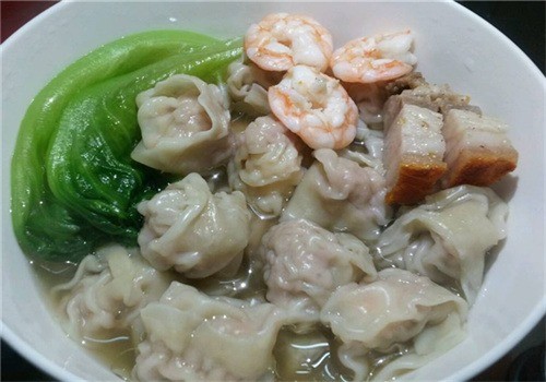 鼎食尚港式云吞锅贴加盟