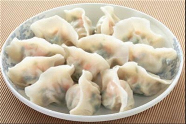 初一饺子