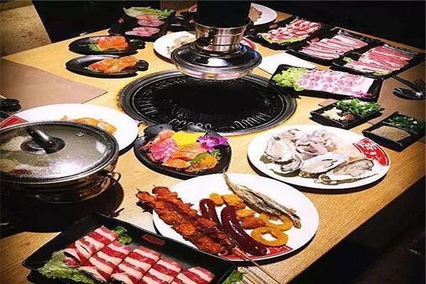 横贯线烤肉自助店加盟