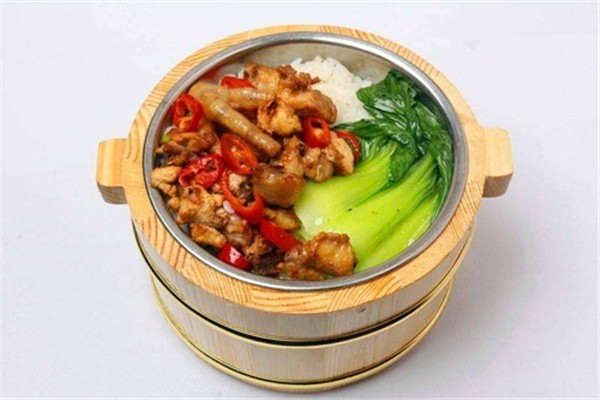 叭叭嘴桶饭加盟