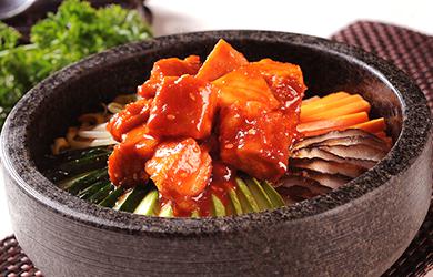 首尔小镇韩式石锅拌饭