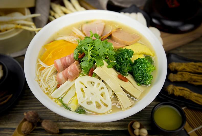 嘣豆人冒菜