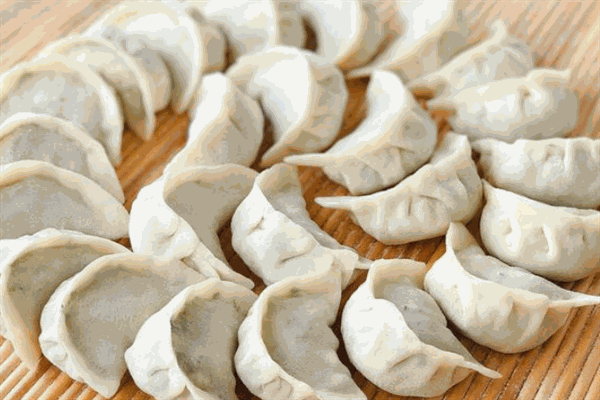 尖尖角灌汤饺子加盟