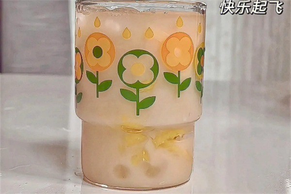 华农新作酸奶茶加盟