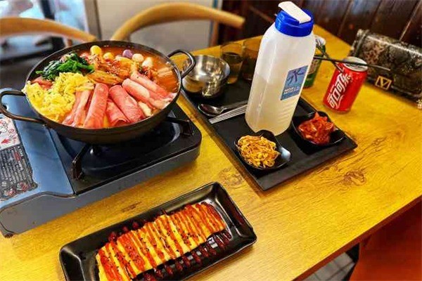元祖奶奶本家韩国料理加盟