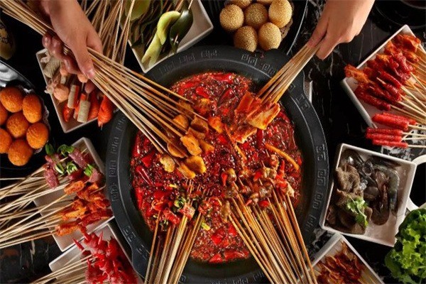 上上签串串香火锅加盟