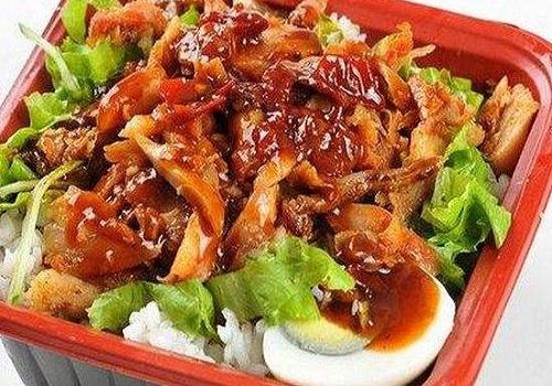 老犟鲜鸡小地锅加盟