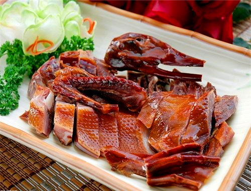 王有义酱香鸭